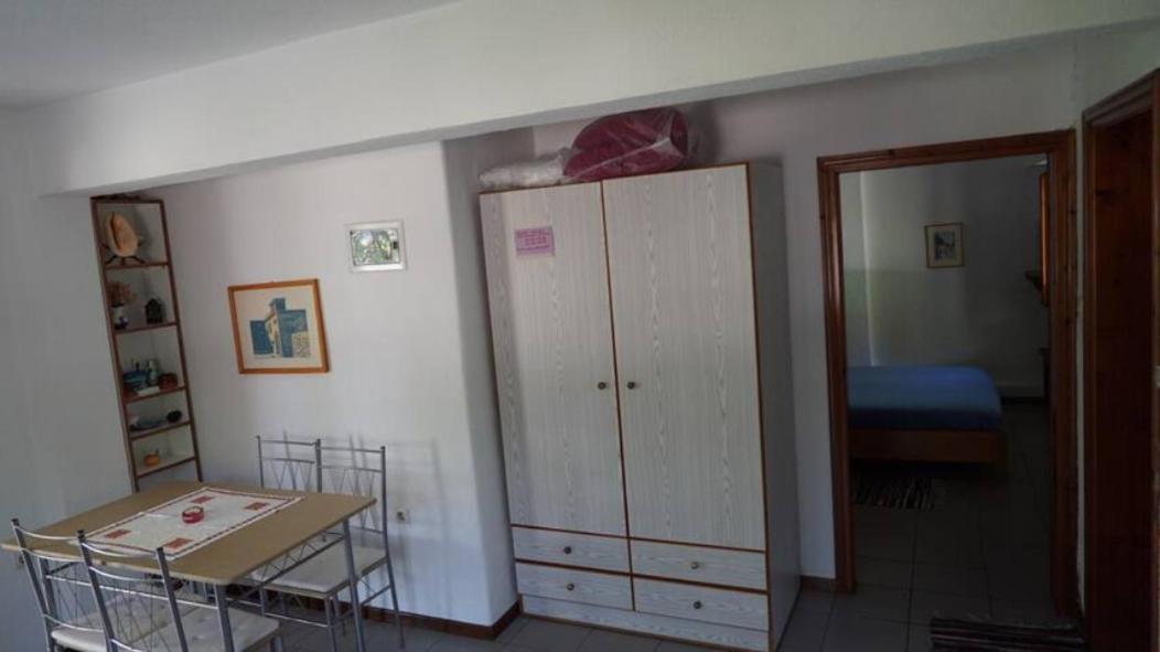 Lila Apartments 보우르보우로우 외부 사진