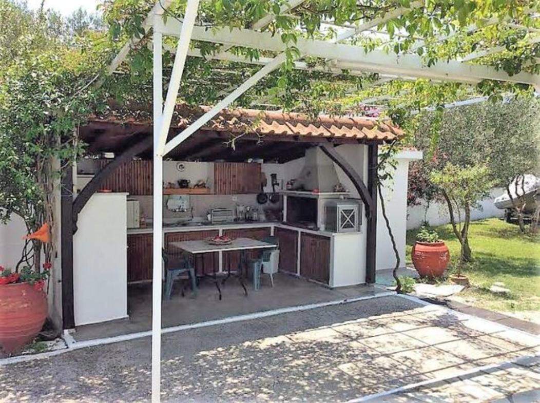 Lila Apartments 보우르보우로우 외부 사진